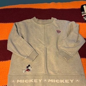 Disney Mickey sweatshirt (4)